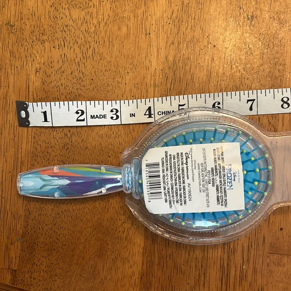 Disney Frozen Anna & Elsa Hair brush NWT
